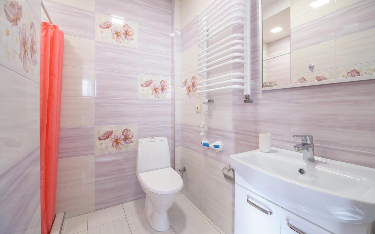 Colored Balloons - 3 Bedrooms, 3 Bathrooms, Equipped Large Apartments Lviv Ngoại thất bức ảnh