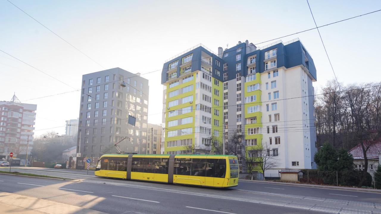 Colored Balloons - 3 Bedrooms, 3 Bathrooms, Equipped Large Apartments Lviv Ngoại thất bức ảnh
